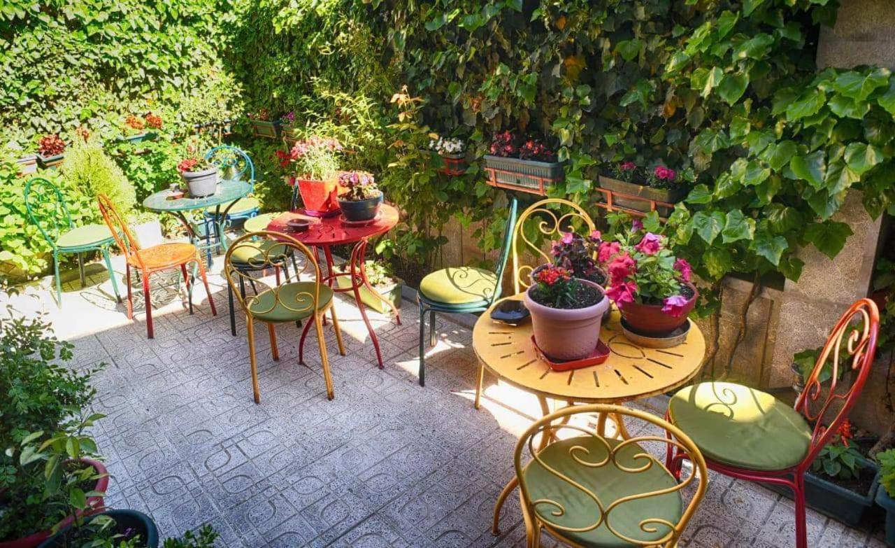 Hotel Bujtina Bicolli Корча Экстерьер фото